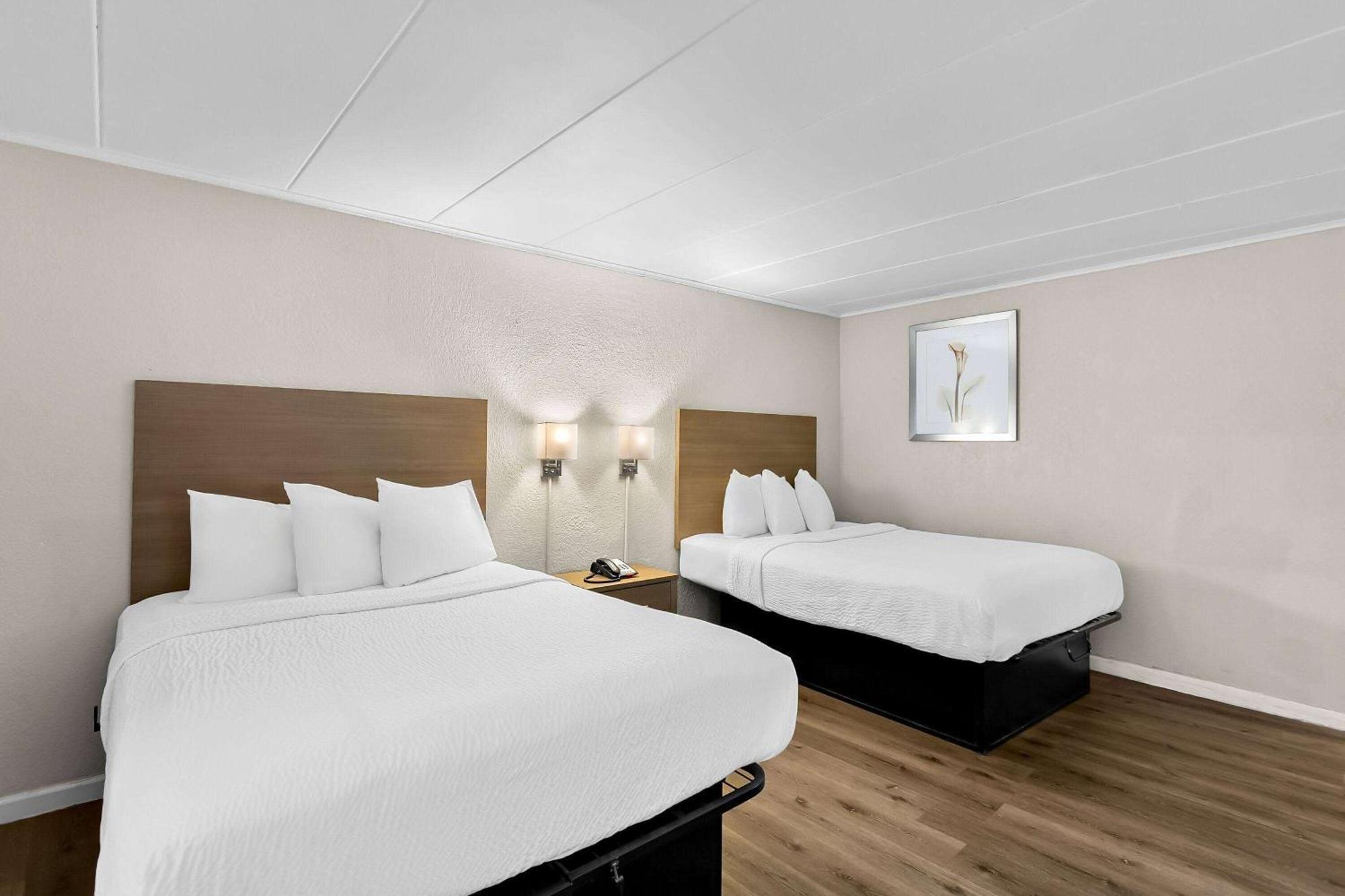 Travelodge By Wyndham אברדין מראה חיצוני תמונה